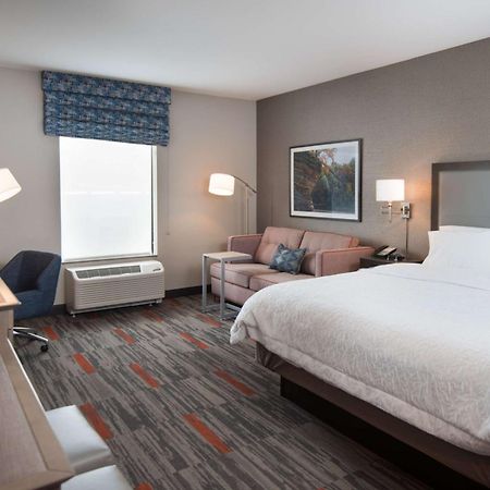 Hampton Inn And Suites At Wisconsin Dells Lake Delton Extérieur photo