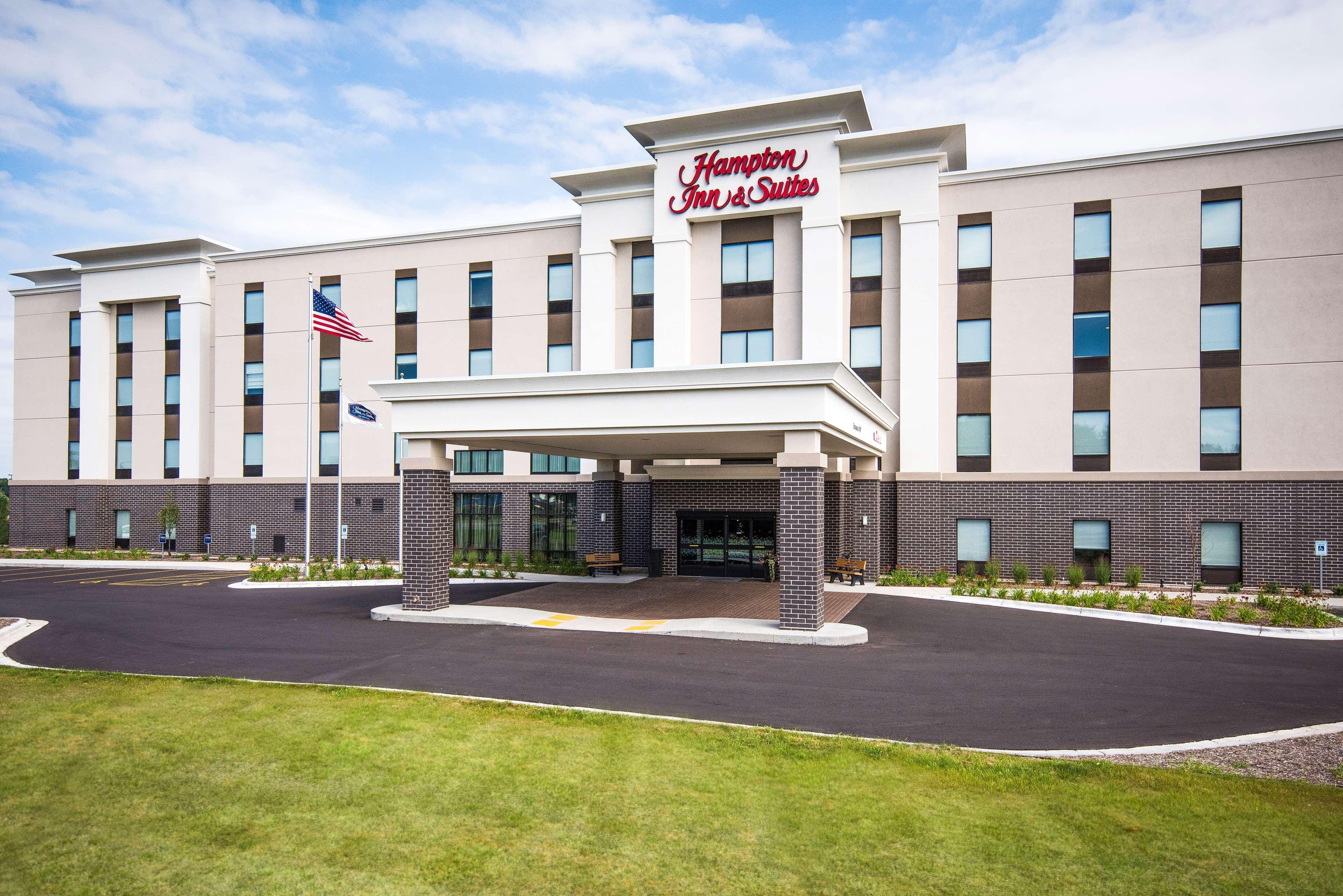 Hampton Inn And Suites At Wisconsin Dells Lake Delton Extérieur photo