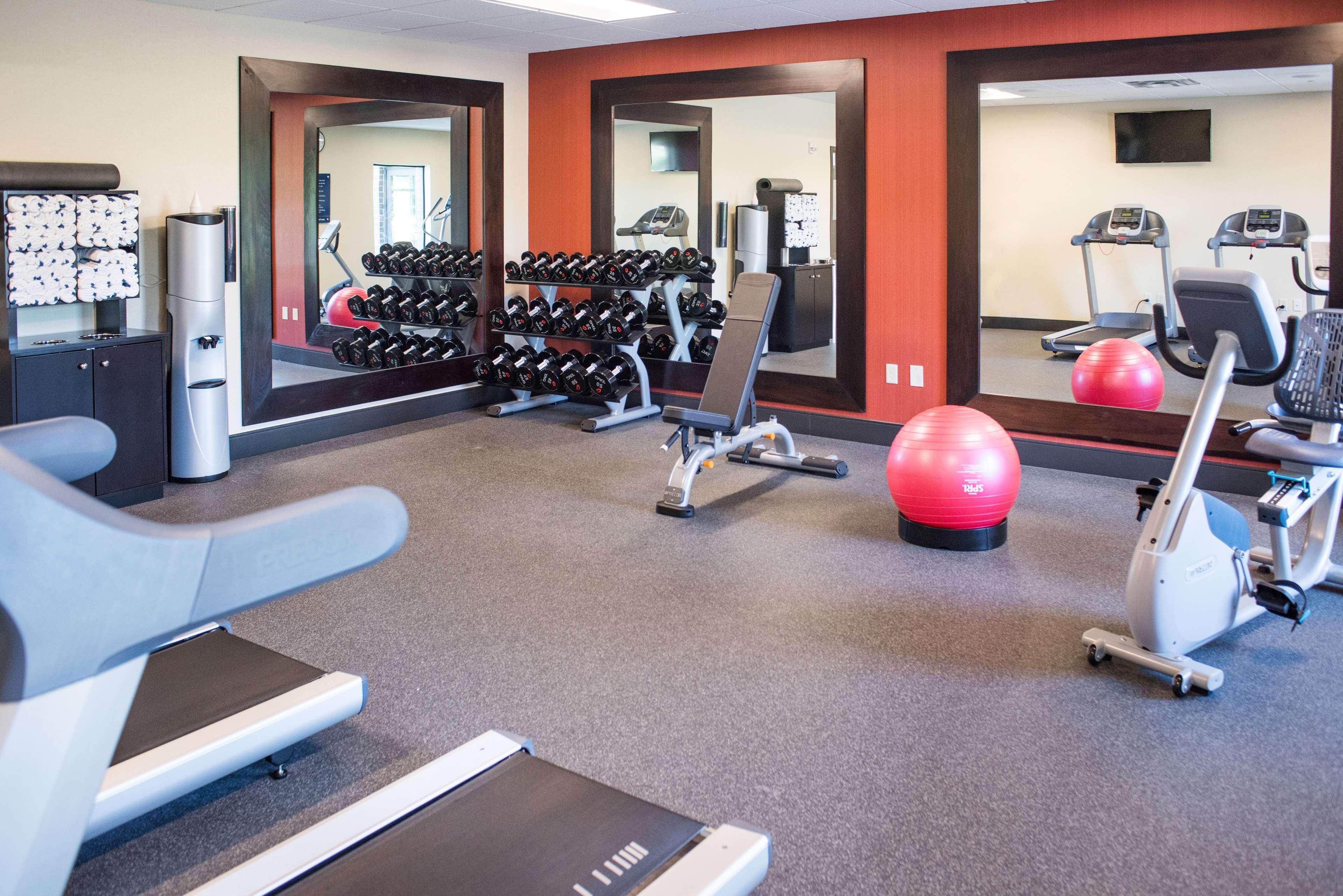 Hampton Inn And Suites At Wisconsin Dells Lake Delton Extérieur photo