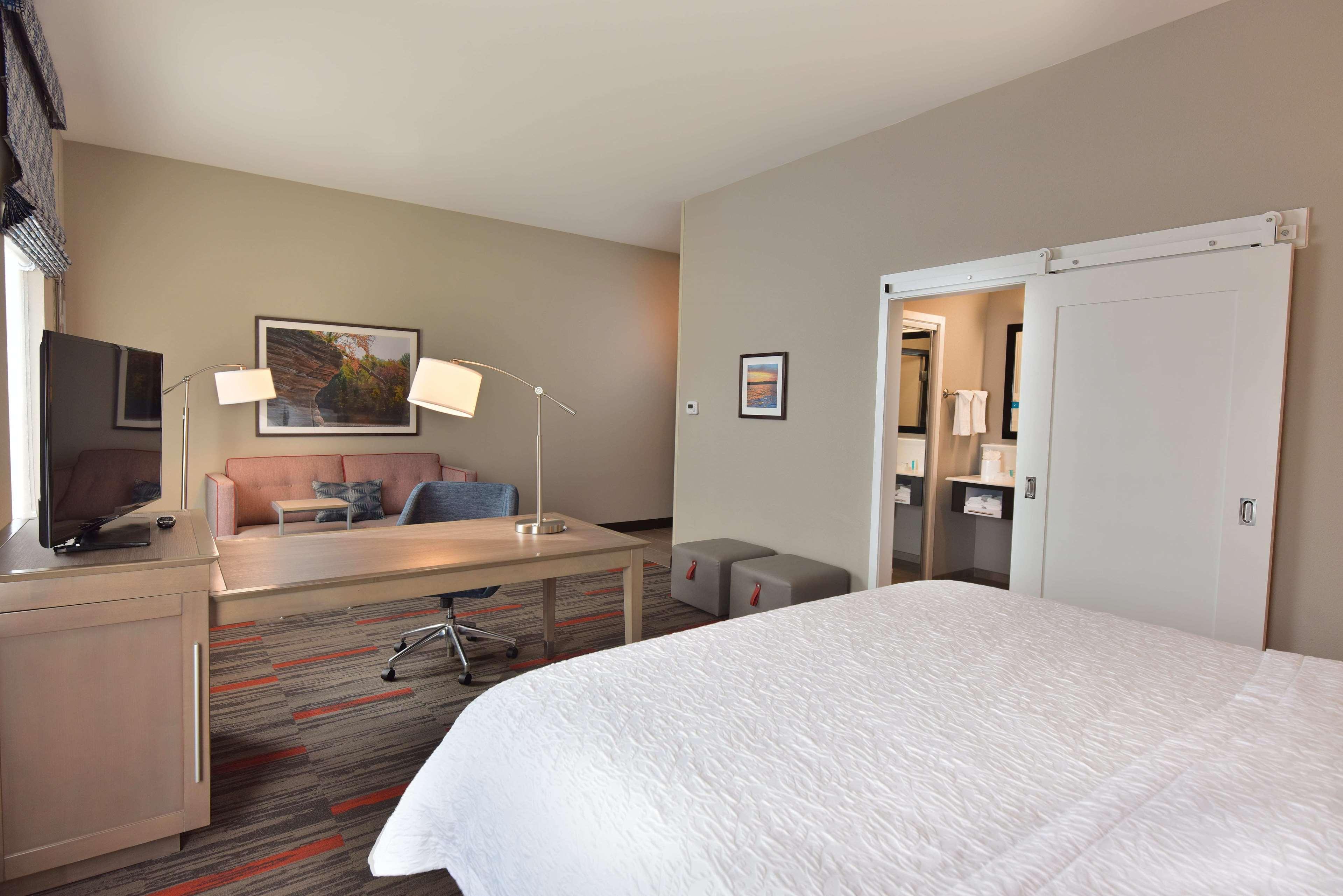 Hampton Inn And Suites At Wisconsin Dells Lake Delton Extérieur photo