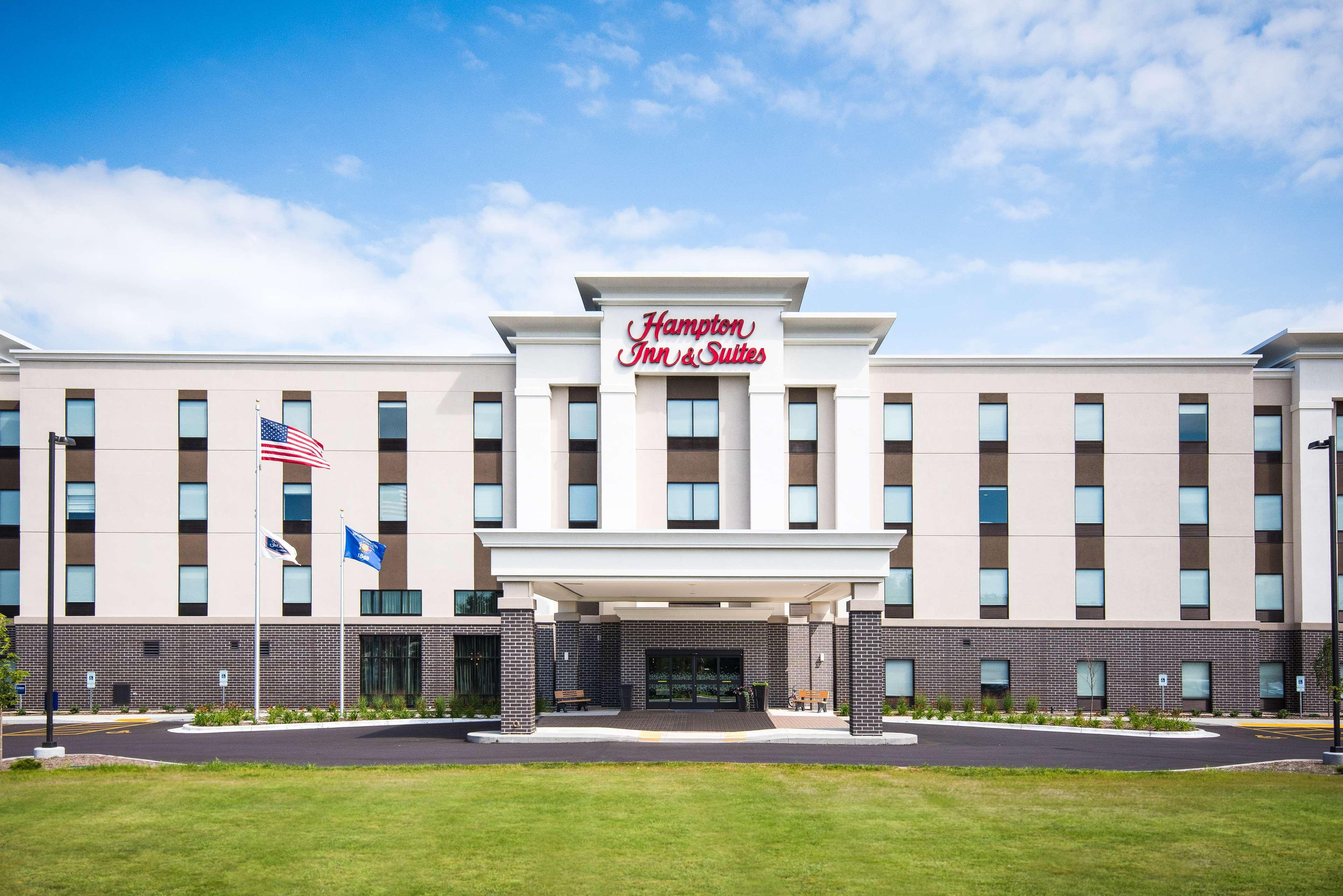 Hampton Inn And Suites At Wisconsin Dells Lake Delton Extérieur photo