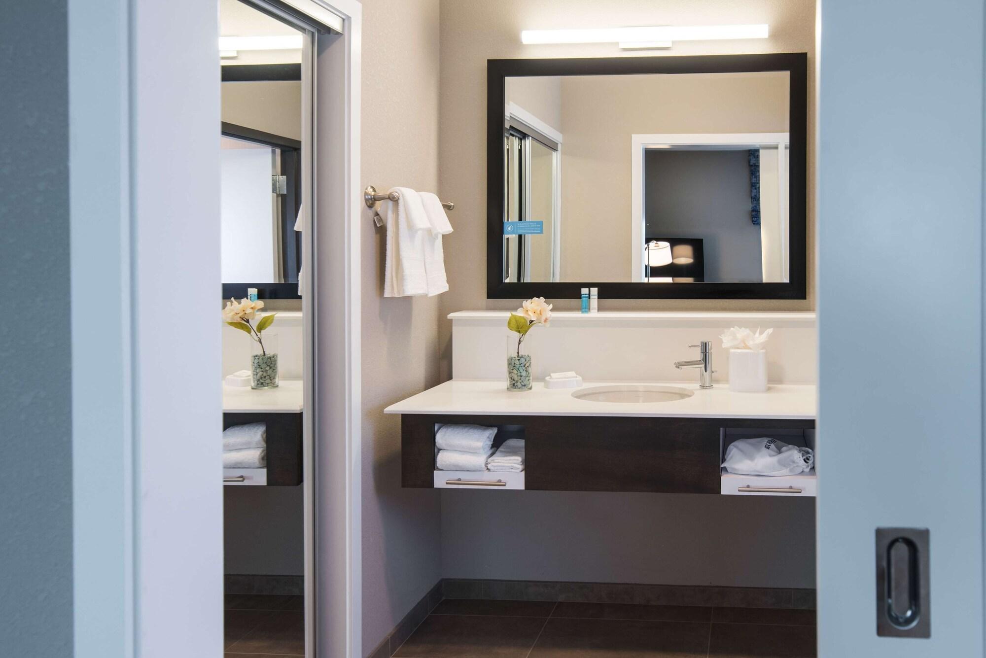 Hampton Inn And Suites At Wisconsin Dells Lake Delton Extérieur photo