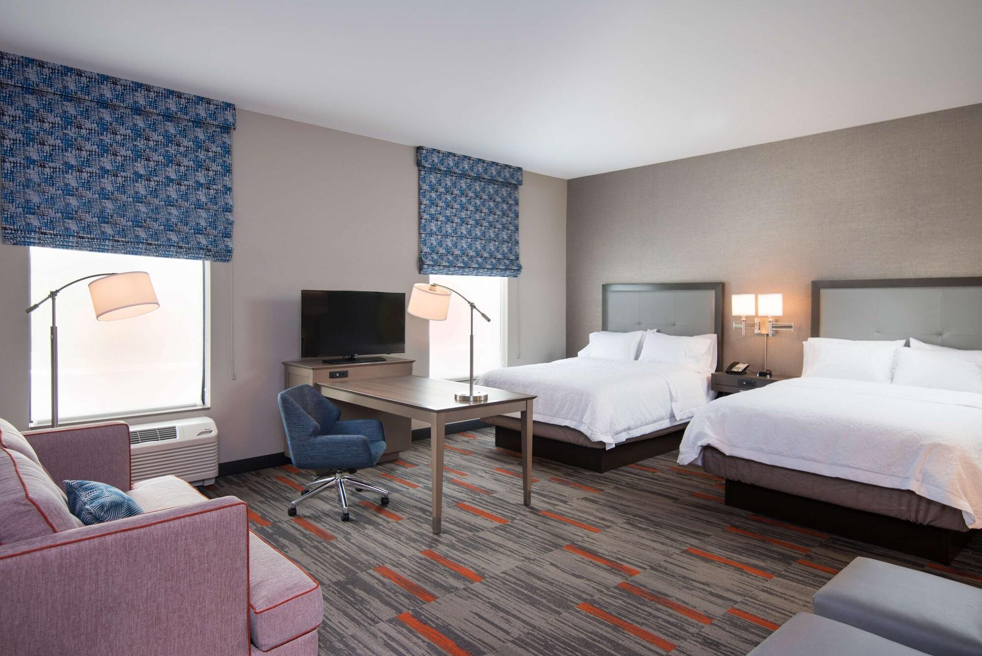 Hampton Inn And Suites At Wisconsin Dells Lake Delton Extérieur photo
