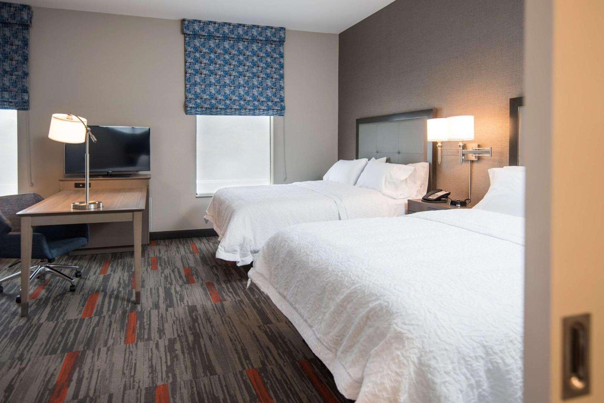 Hampton Inn And Suites At Wisconsin Dells Lake Delton Extérieur photo