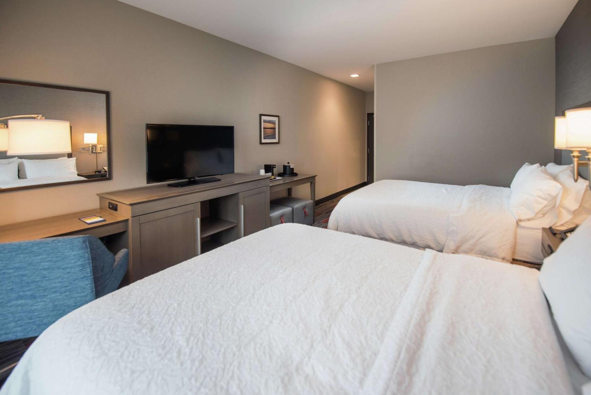 Hampton Inn And Suites At Wisconsin Dells Lake Delton Extérieur photo