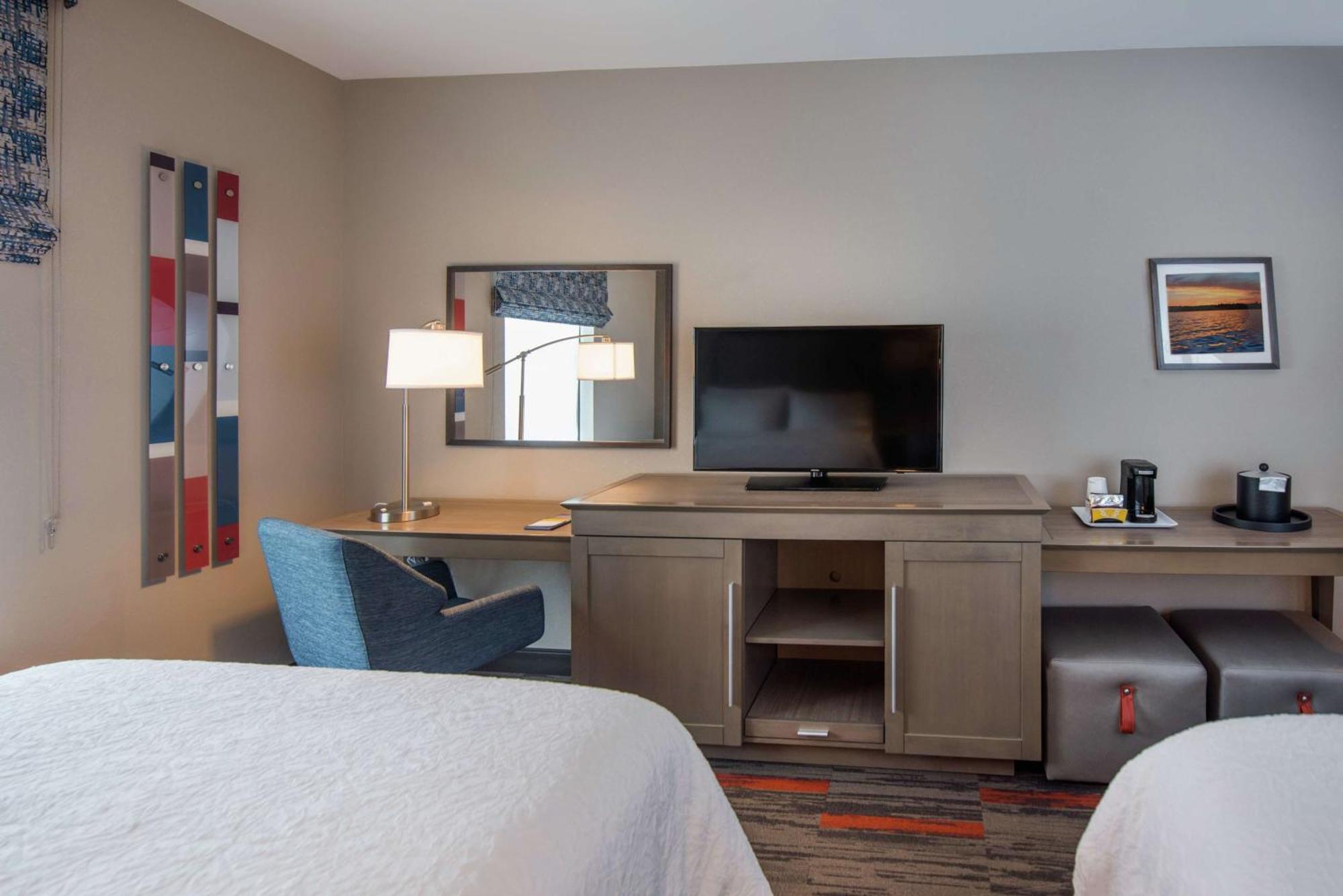 Hampton Inn And Suites At Wisconsin Dells Lake Delton Extérieur photo