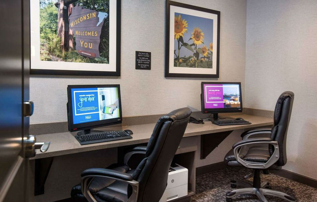 Hampton Inn And Suites At Wisconsin Dells Lake Delton Extérieur photo